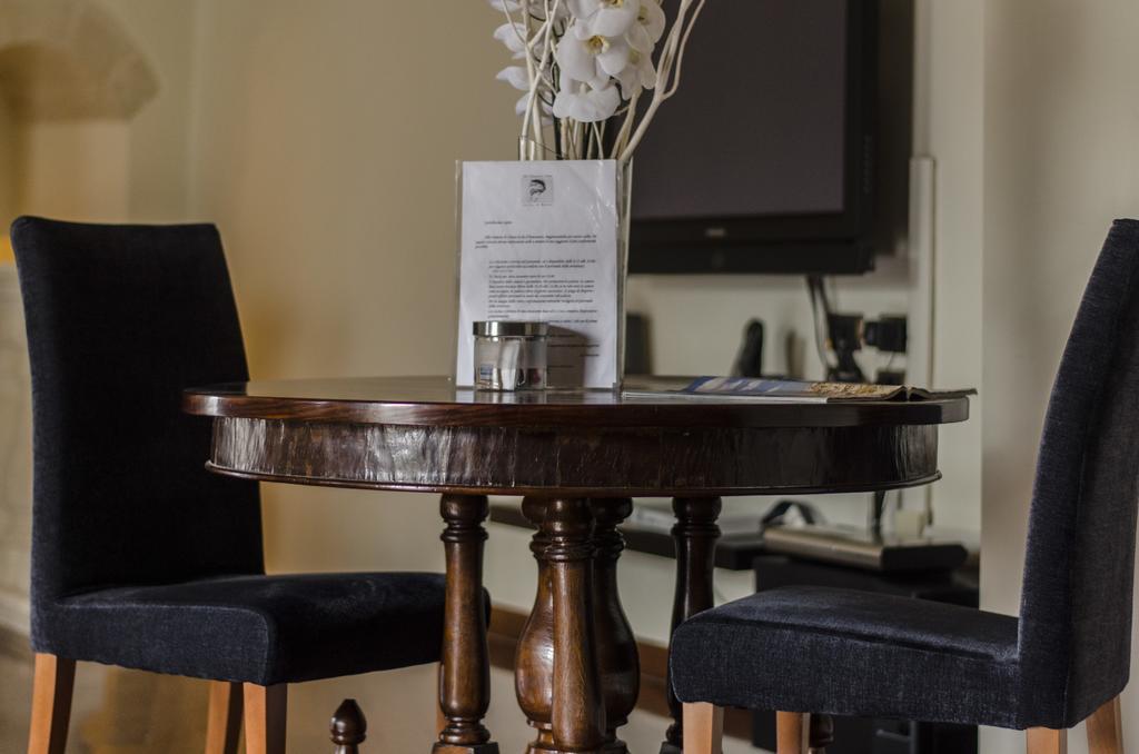 Alla Dimora Di Chiara Suite And Rooms Matera Ngoại thất bức ảnh